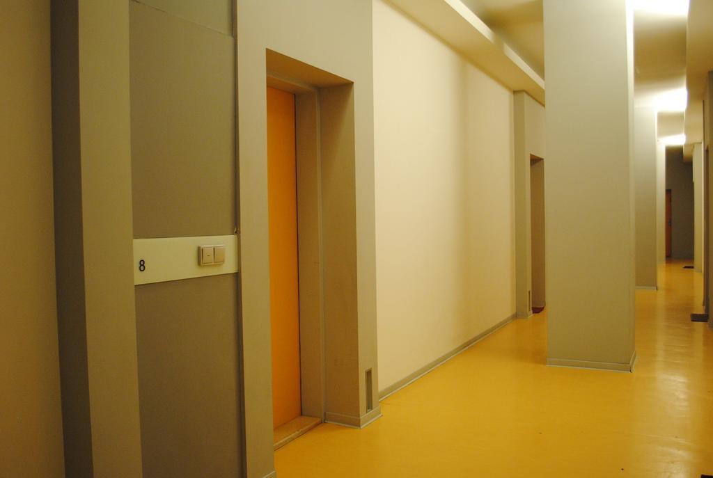 Apartment Centrum + Parking Olomouc Bagian luar foto