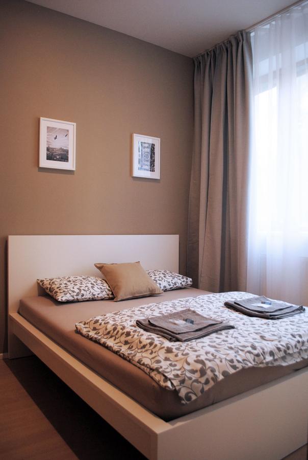 Apartment Centrum + Parking Olomouc Bagian luar foto